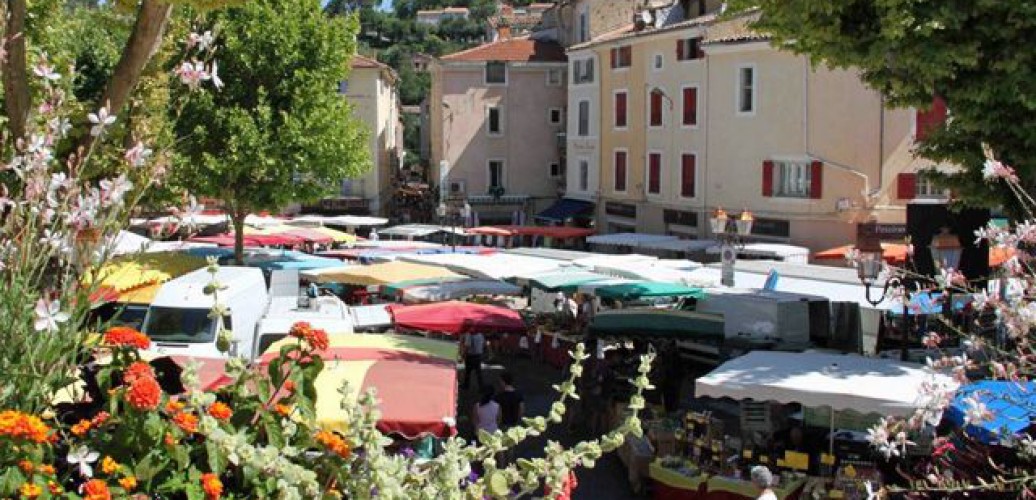 Le grand marché d’Apt 