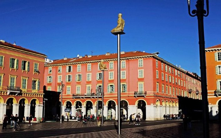 Place Massena 