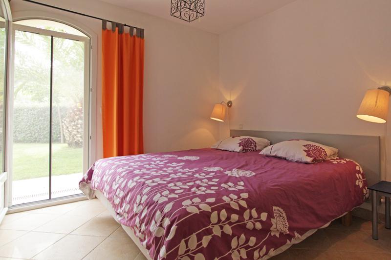 Ouder slaapkamer op de begane grond
