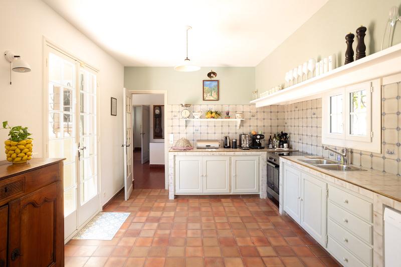 De keuken wordt vervangen in winter 2024/2025.