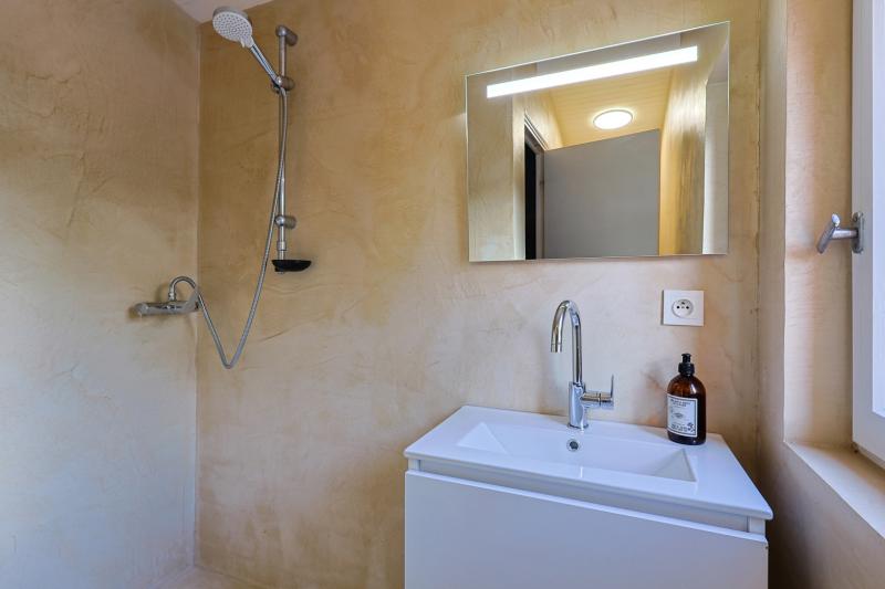 Badkamer slaapkamer 2