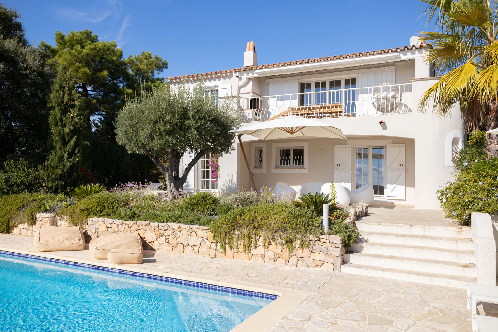 Villa Valaury Les Isambres
