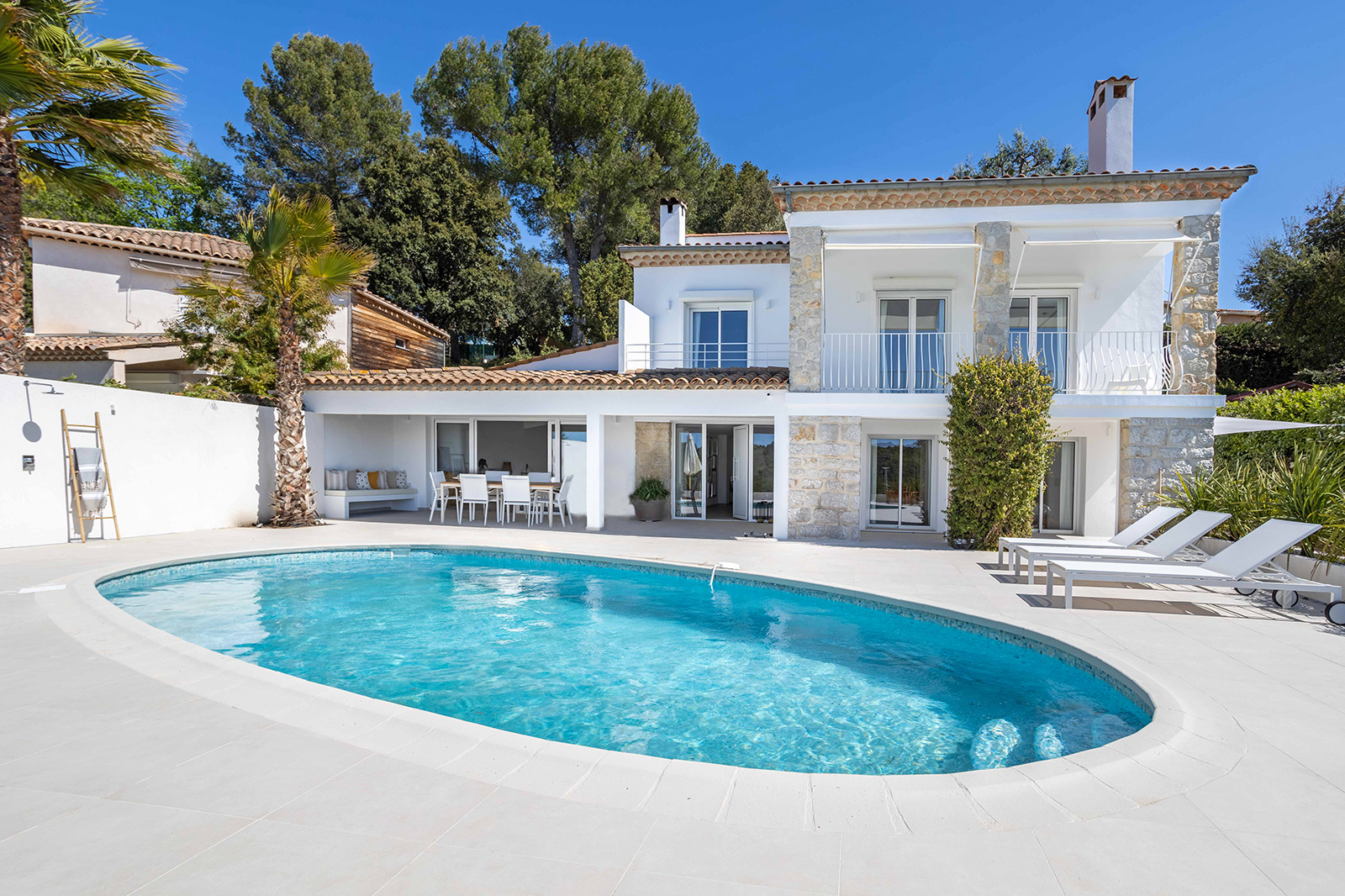 Villa Azur te Biot, Zuid Frankrijk