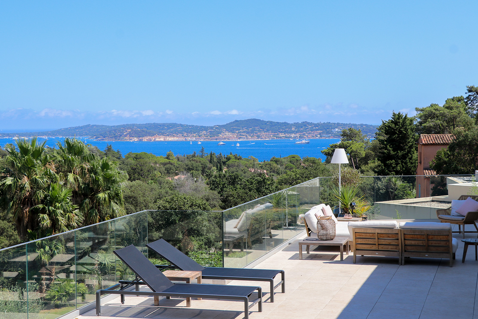 Zicht op Saint Tropez einde middag 
